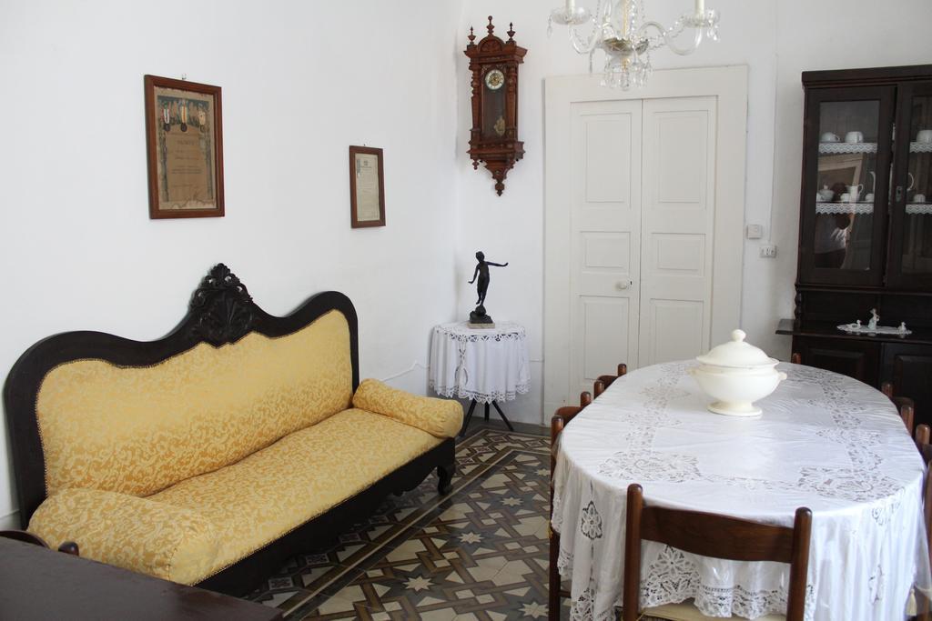 Palazzo Bitonti Bed & Breakfast Gagliano del Capo Eksteriør bilde